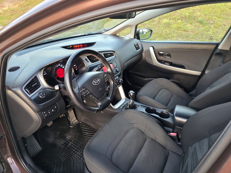 Ceed*1.6 CRDI*2013*1 Wł w PL*Grzane Fotele Kierownica*Tempomat*Zadbany