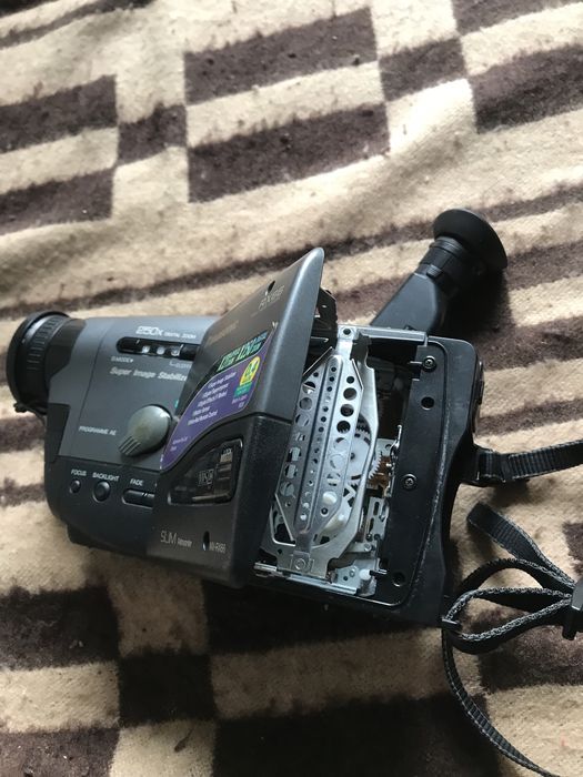 Kamera VHS Panasonic NB-RX66EG