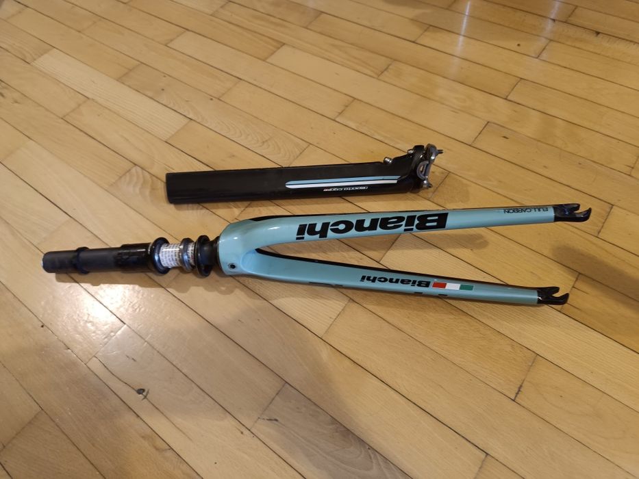 Карбоновая Вилка Bianchi OltreXR2/ подсидельный штырь Bianchi OltreXR3