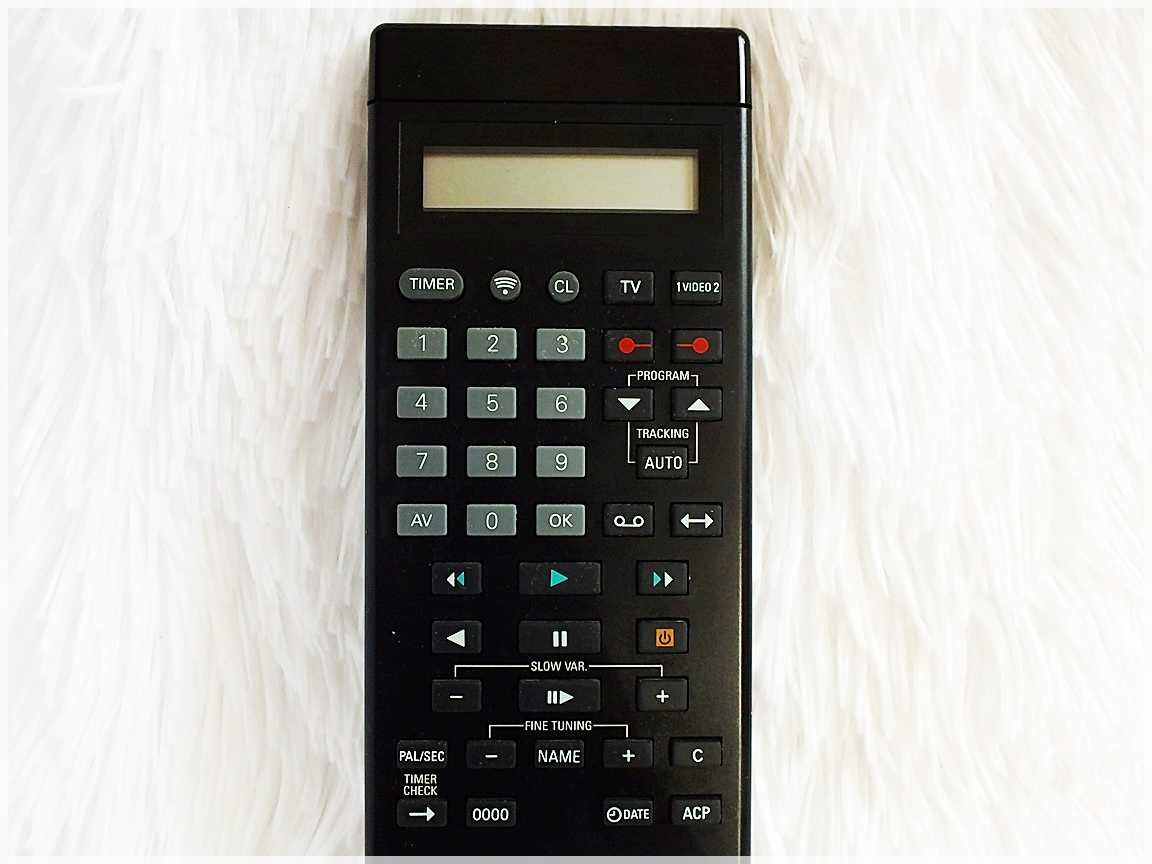Pilot GRUNDIG RP 90 do starszych TV / Video z lat 80-90'