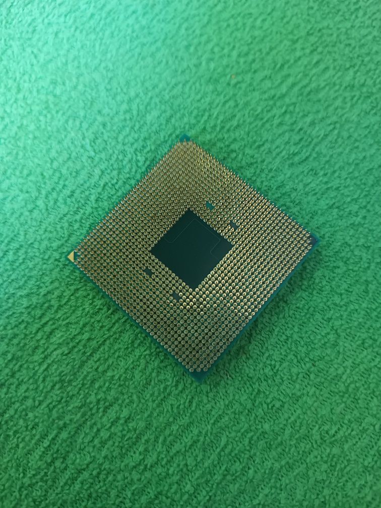 AMD Ryzen 5 3350G z układem graficznym