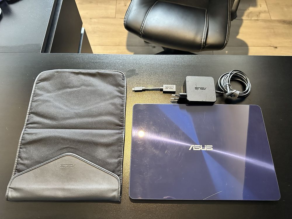 Laptop asus zenbook UX430UN, i7-8550U, 16GB, 256GB ssd evo, win10