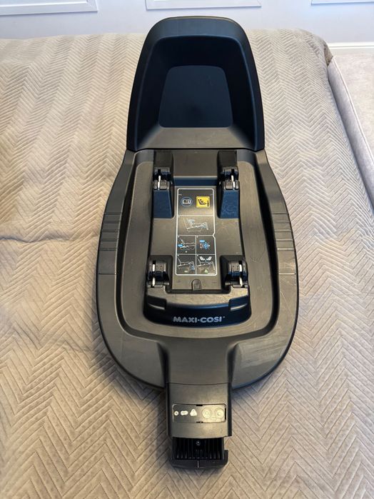 Fotelik samochodowy Maxi Cosi Pebble plus + baza