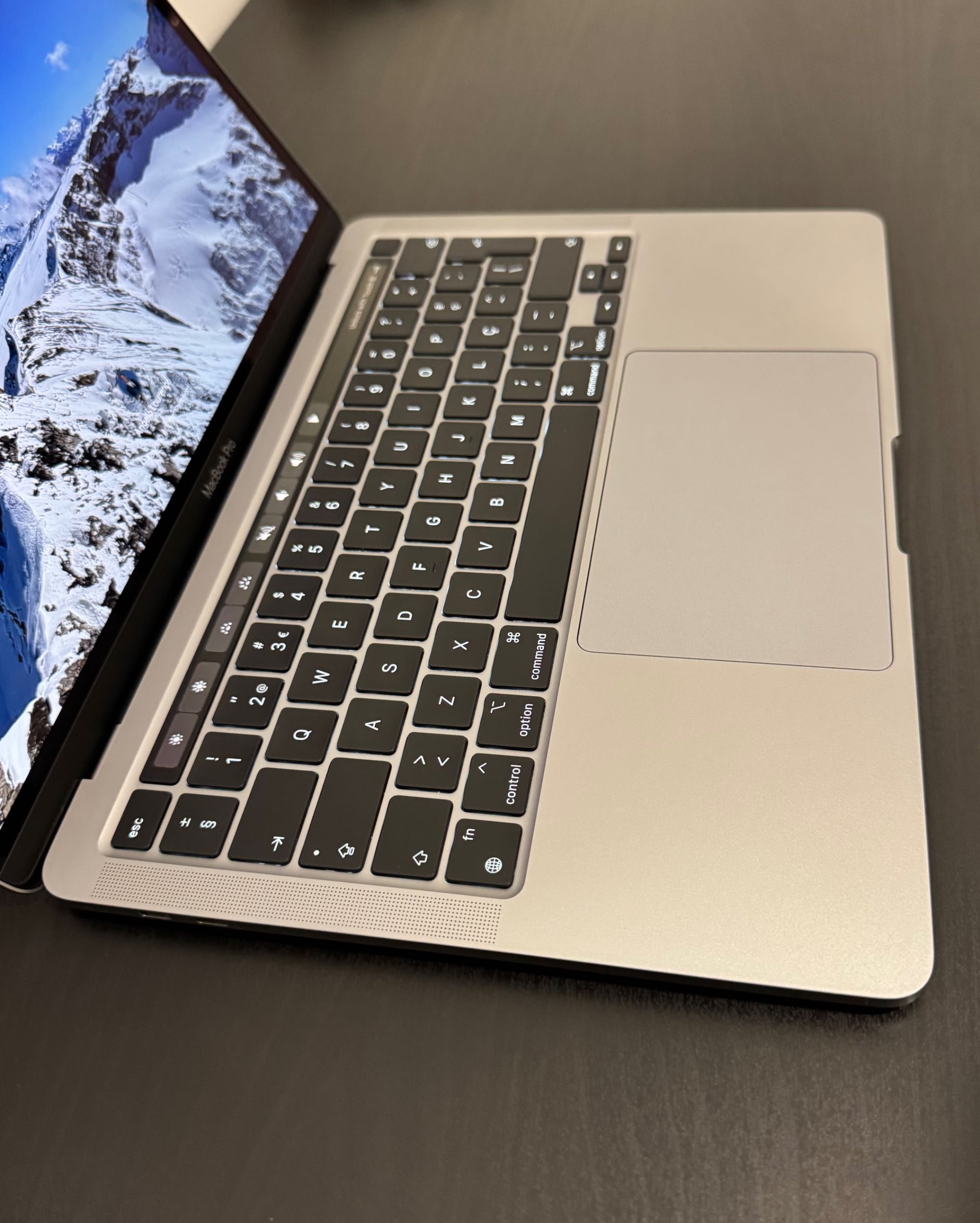 Macbook Pro M1 256GB