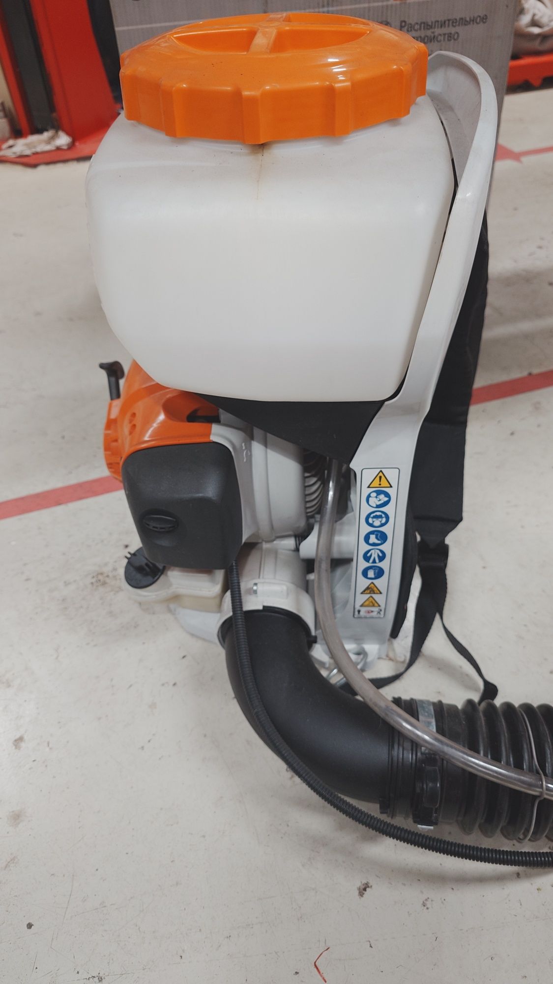 Opryskiwacz spalinowy Stihl SR200 NOWY