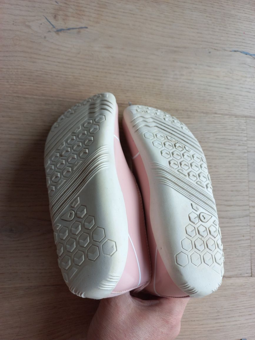 Buty przejściowe Bobux model Splash Seashell r. 30