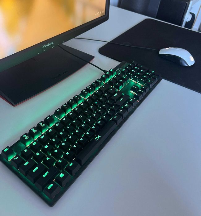 PC Gaming + Monitor 144Hz + Teclado mecânico HyperX + SS Rival 100