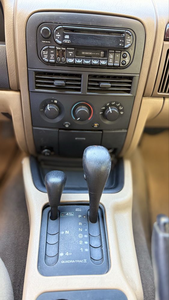 Jeep Grandcherokee 3.1 cx automatica