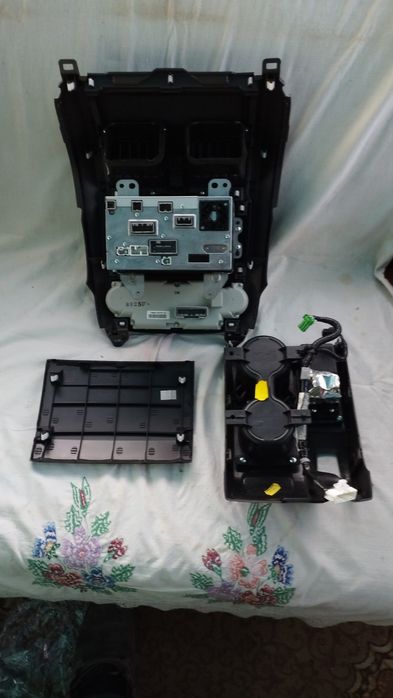 Навигация штатная Хонда срв 3 2007-2012г