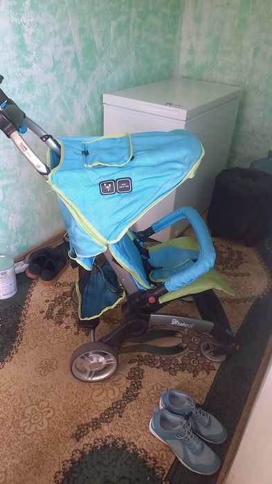 Продам прогулянкову каляску