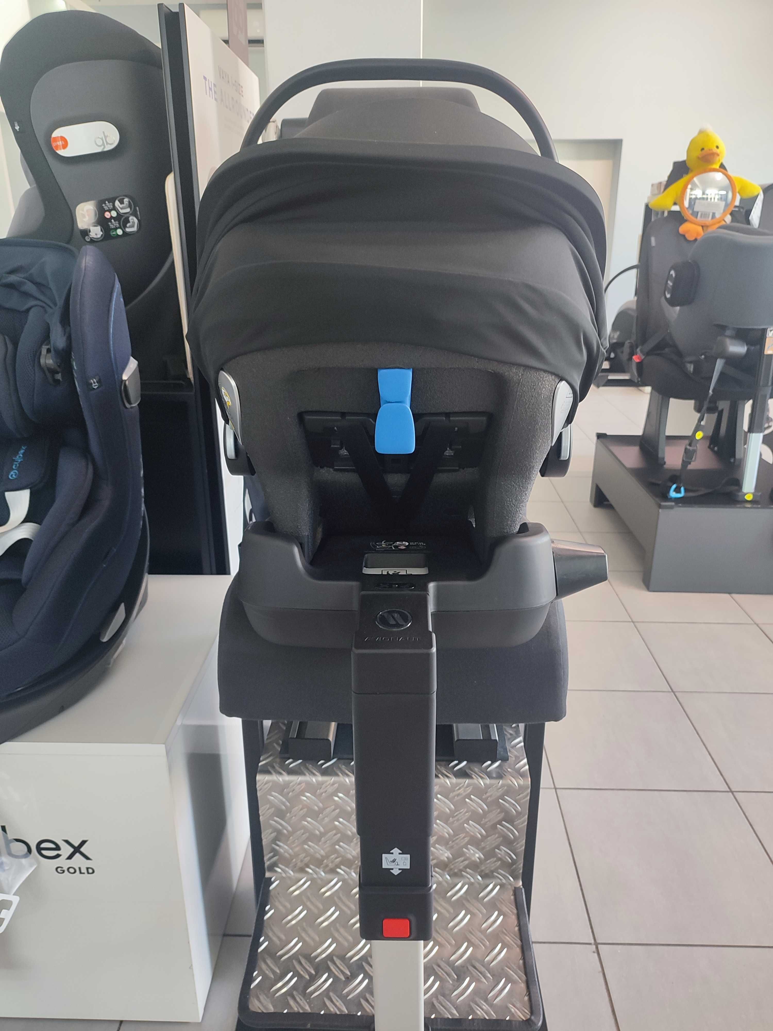 AVIONAUT Pixel Pro + Baza IQ Isofix fotelik 40-86 cm / max. 13 kg