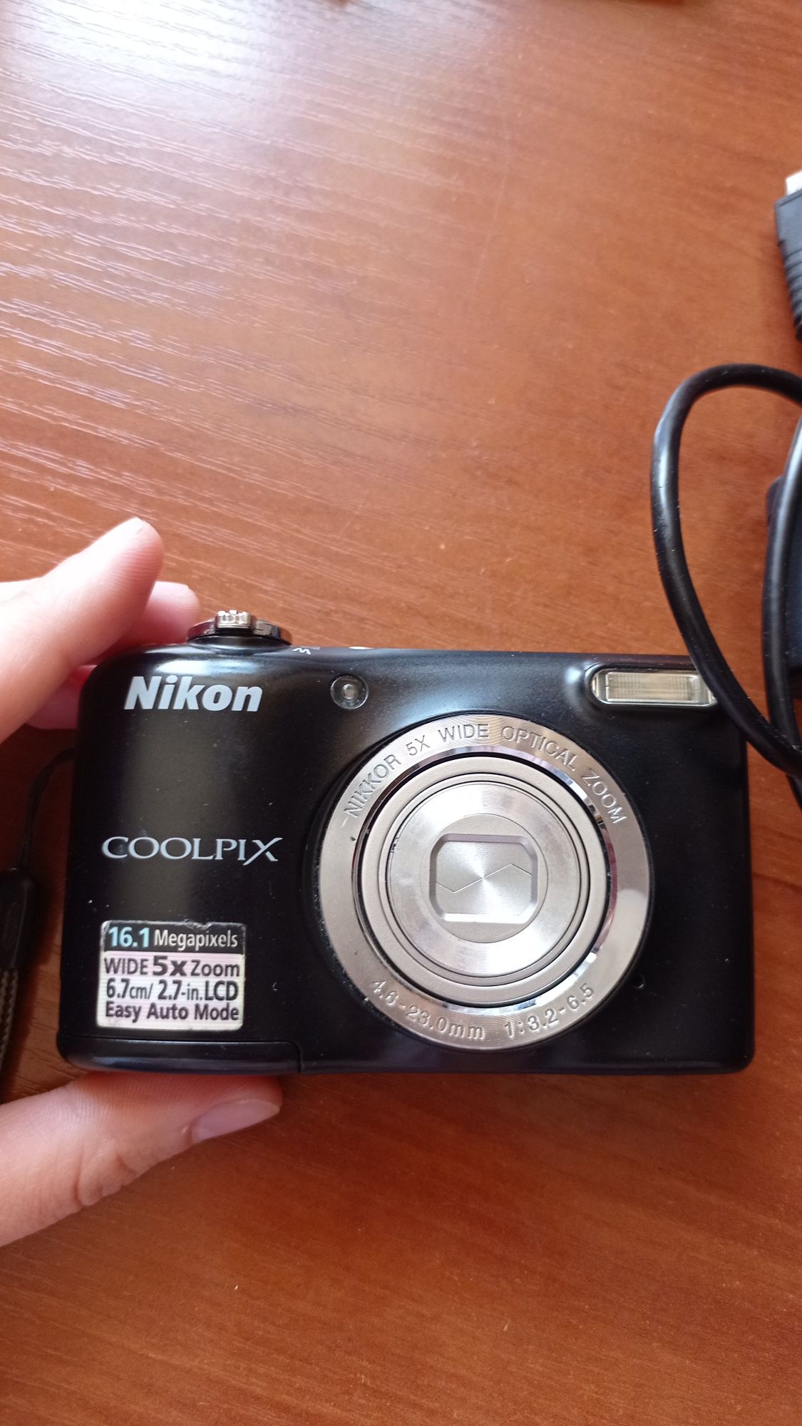 Рабочий фотоаппарат Nikon Coolpix L27