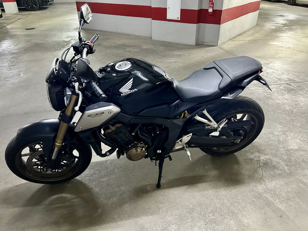 Honda CB650R | Ano 2020 | 27000km