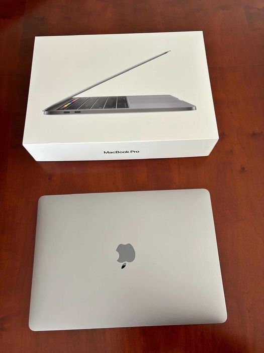 Macbook Pro 13” 2020 Touch Bar 256Gb SSD i5 8Gb Ram