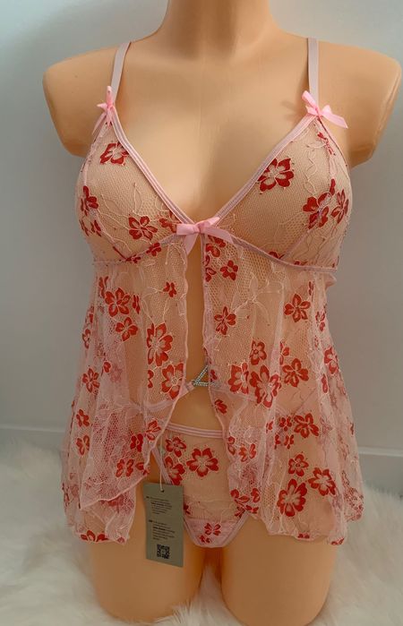 koronkowa bielizna damska, koszula nocna