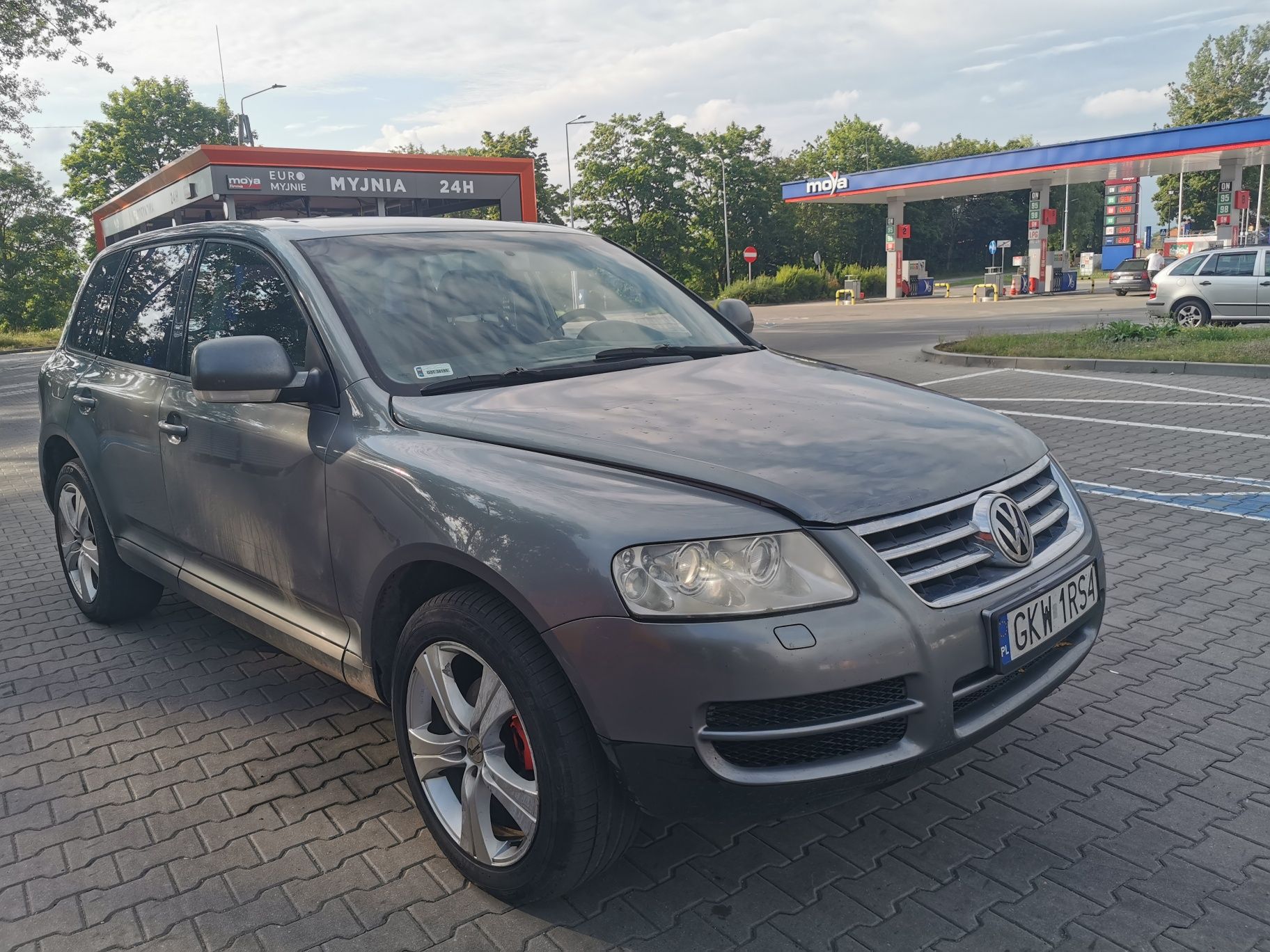 VW touareg 2.5TDI 174km4x4 manual klima hak 3.5T