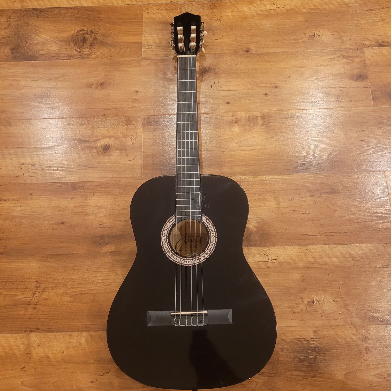 Gitara akustyczna