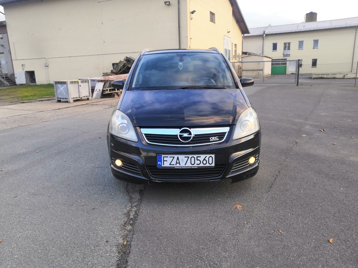 Opel Zafira 1.9 OPC line