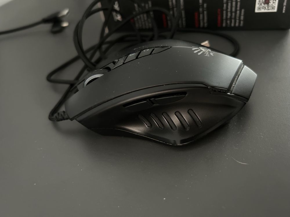 a4tech v8m mysz komputerowa usb gamingowa podswietlana rgb