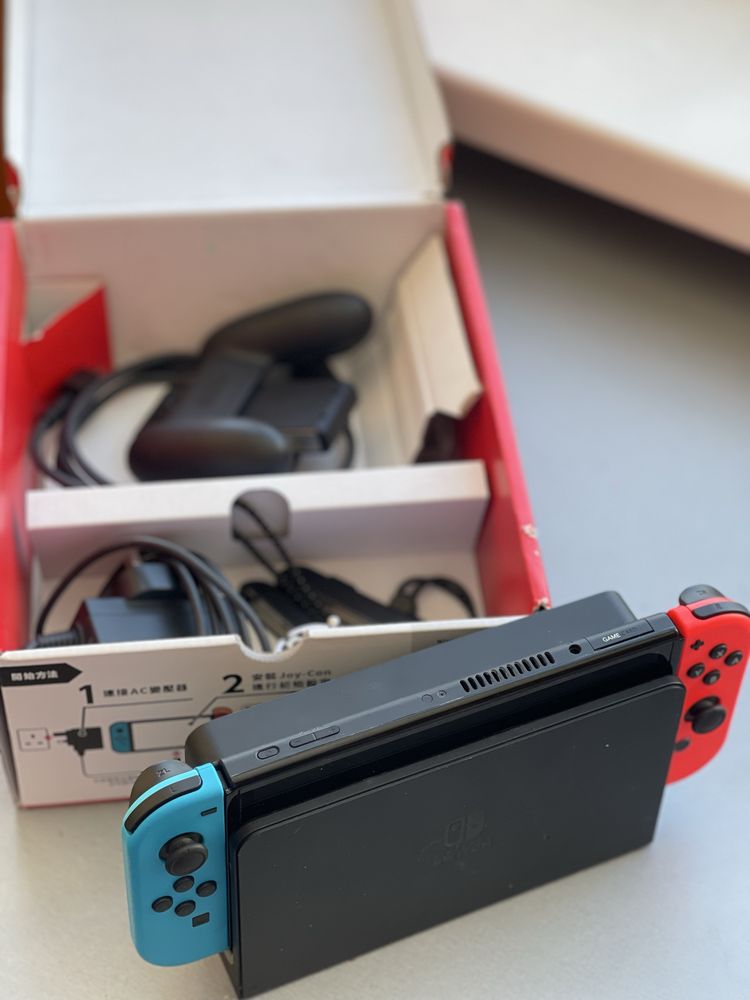 Ігрова консоль Nintendo Switch OLED 64GB +32 GB