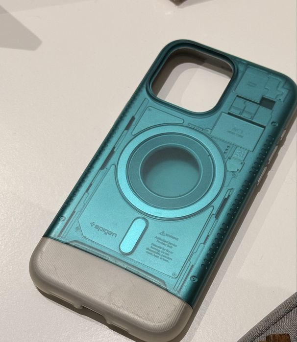 Capa SPIGEN C1 IPHONE 15 pro max