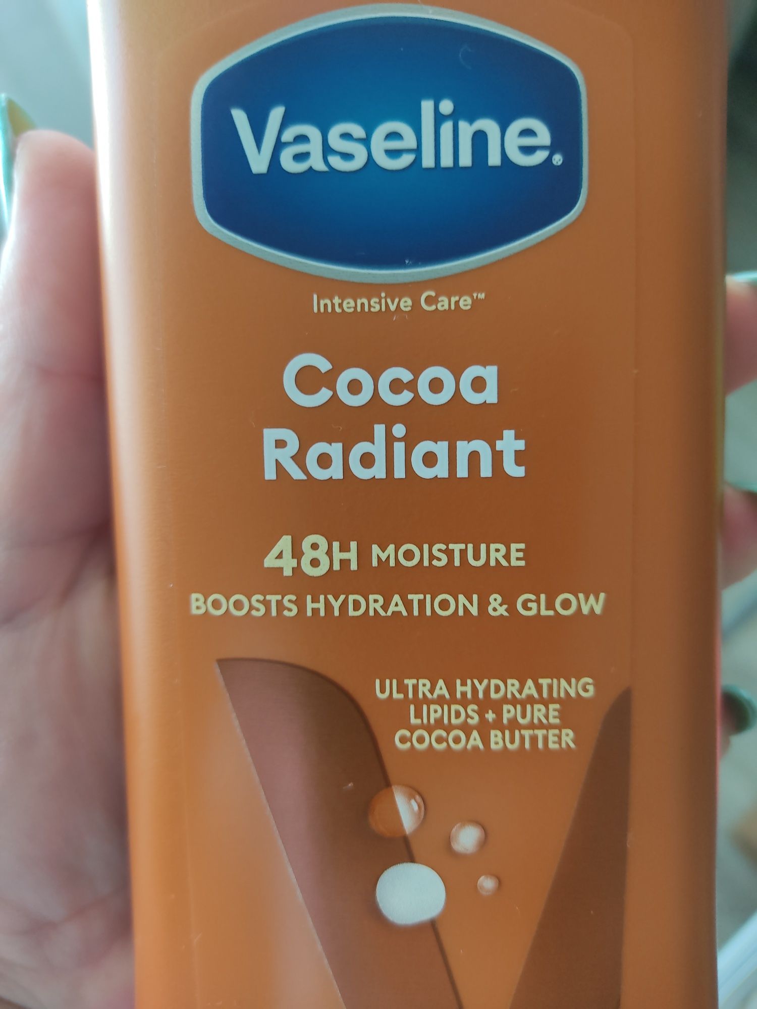 Creme corporal Vaseline Cocoa radiante 400ml