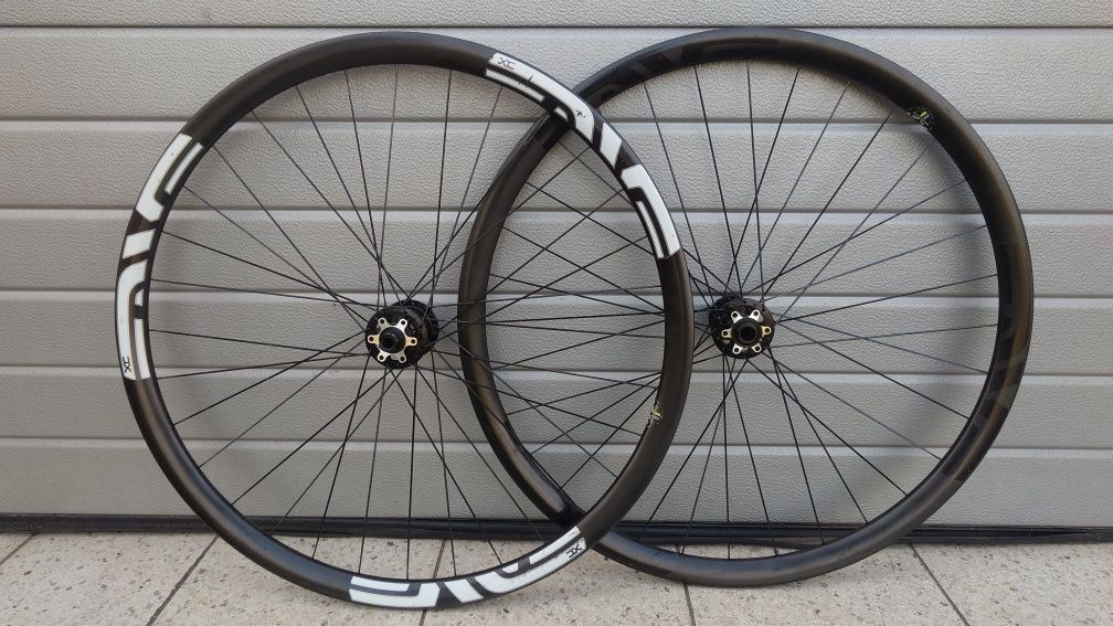 Koła 29 cali ENVE XC 32 Carbon nowe piasty novatec, sztywne osie boost