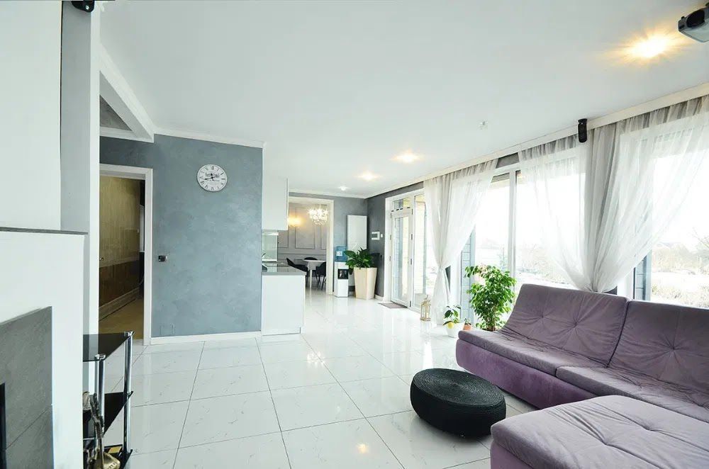 Будинок 219 м² с. Требухов с.т Переможець,