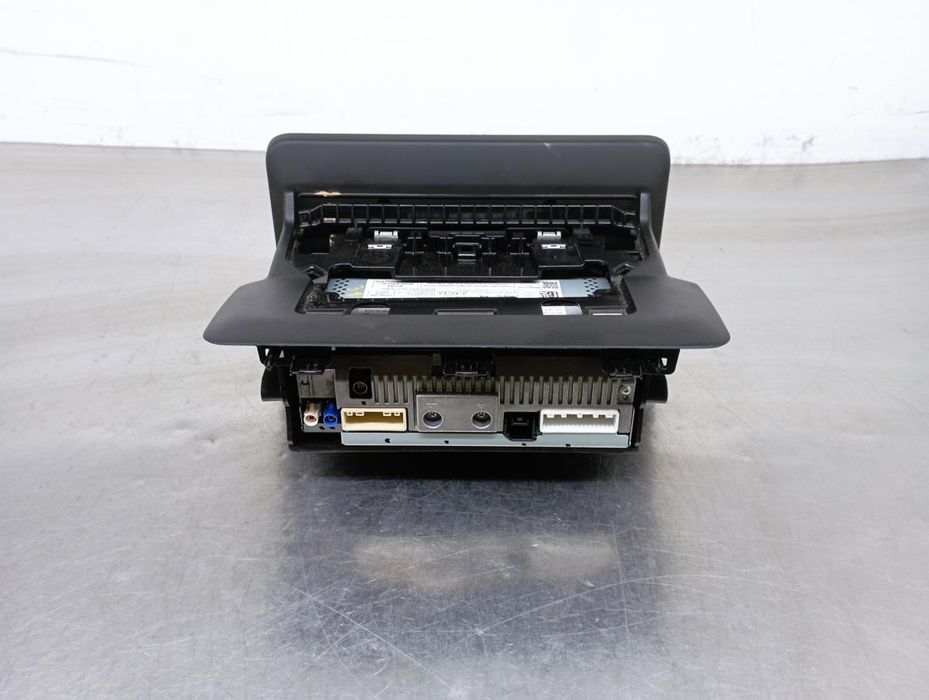 Rádio / auto-rádio DACIA Sandero III