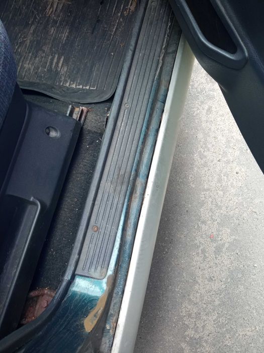 Suzuki Vitara V6 2,0 (для ЗСУ в пріоритеті).