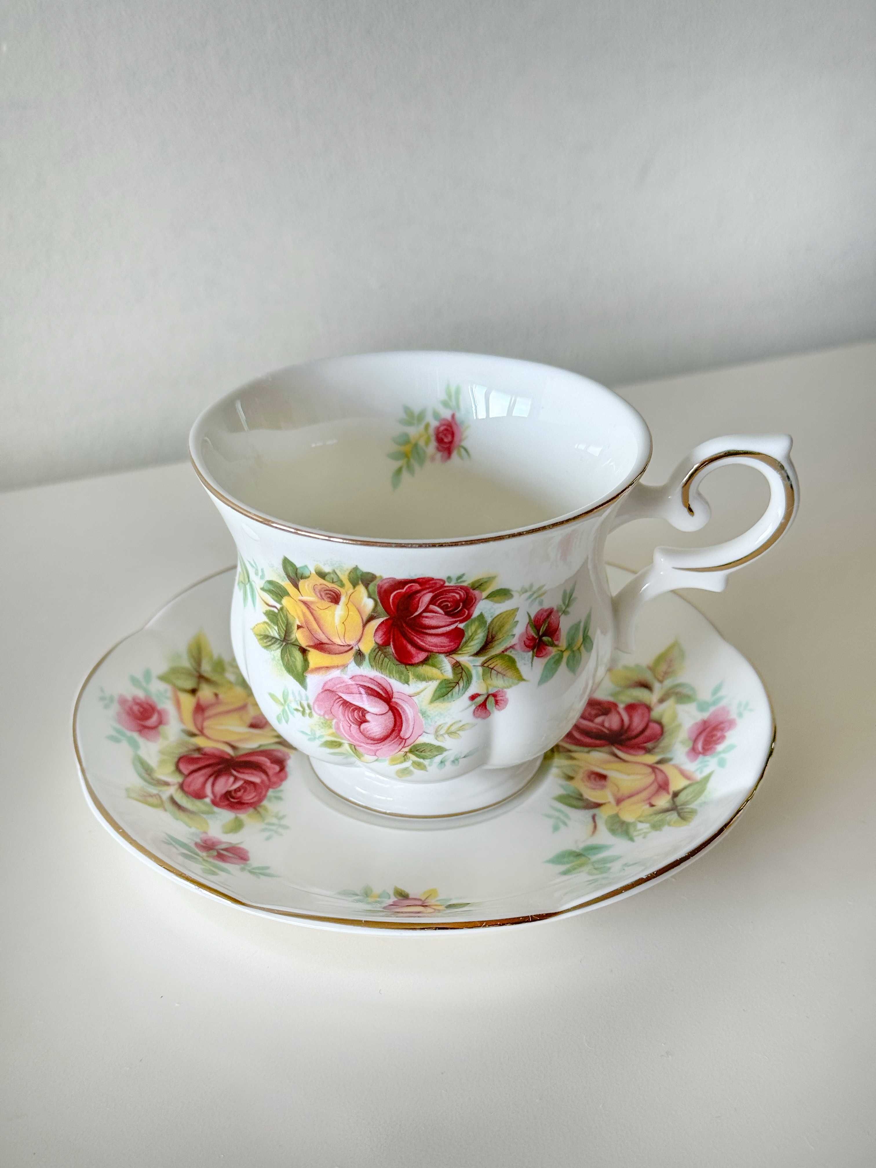 Filiżanka z talerzykiem Royal Canterbury Fine Bone China Madelaine