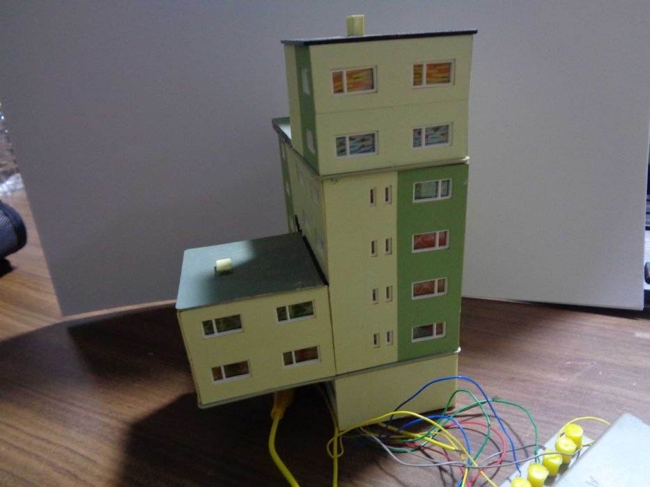 1:160 BUSCH Hotel - Restaurante com iluminação led