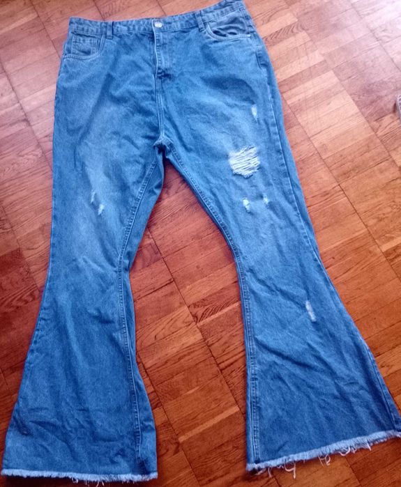 Джинси кльош жіночі