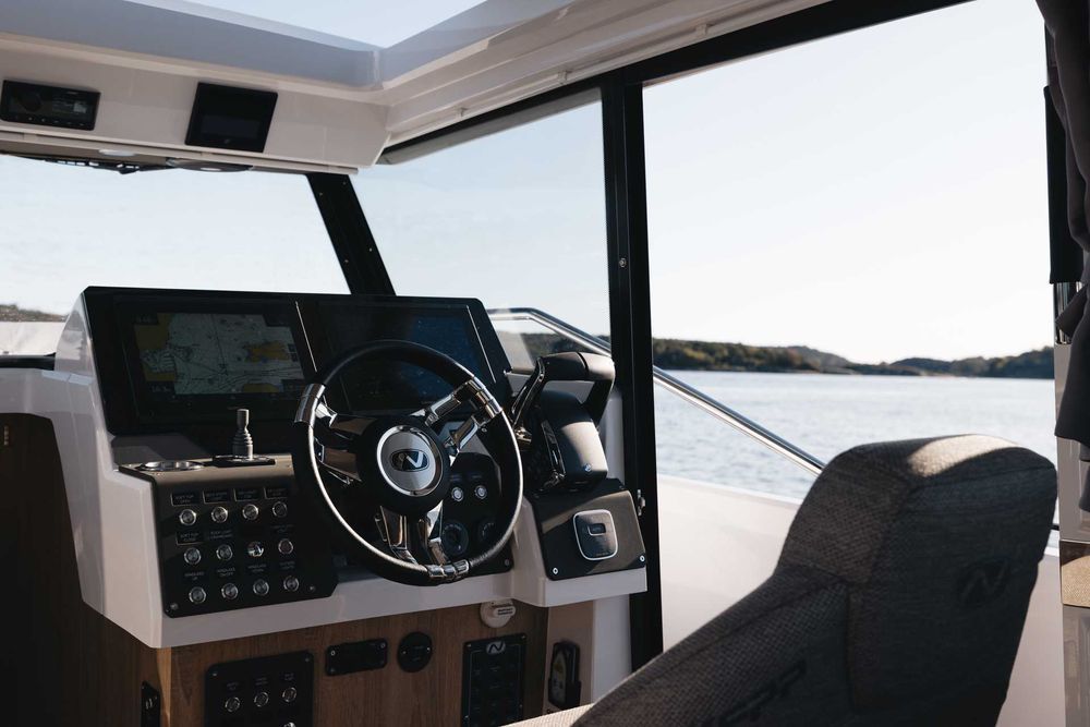 Łódź motorowa Nordkapp 830 Coupe / Mercury 350KM V10 | MARINERO