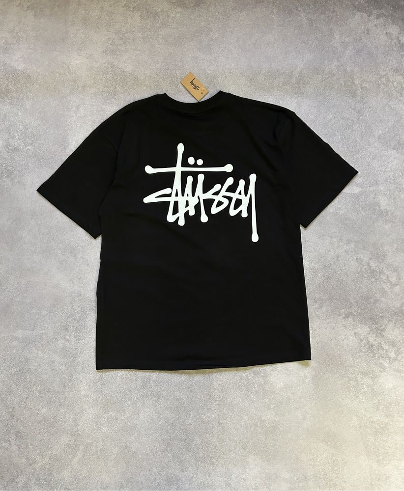 Футболка Stussy