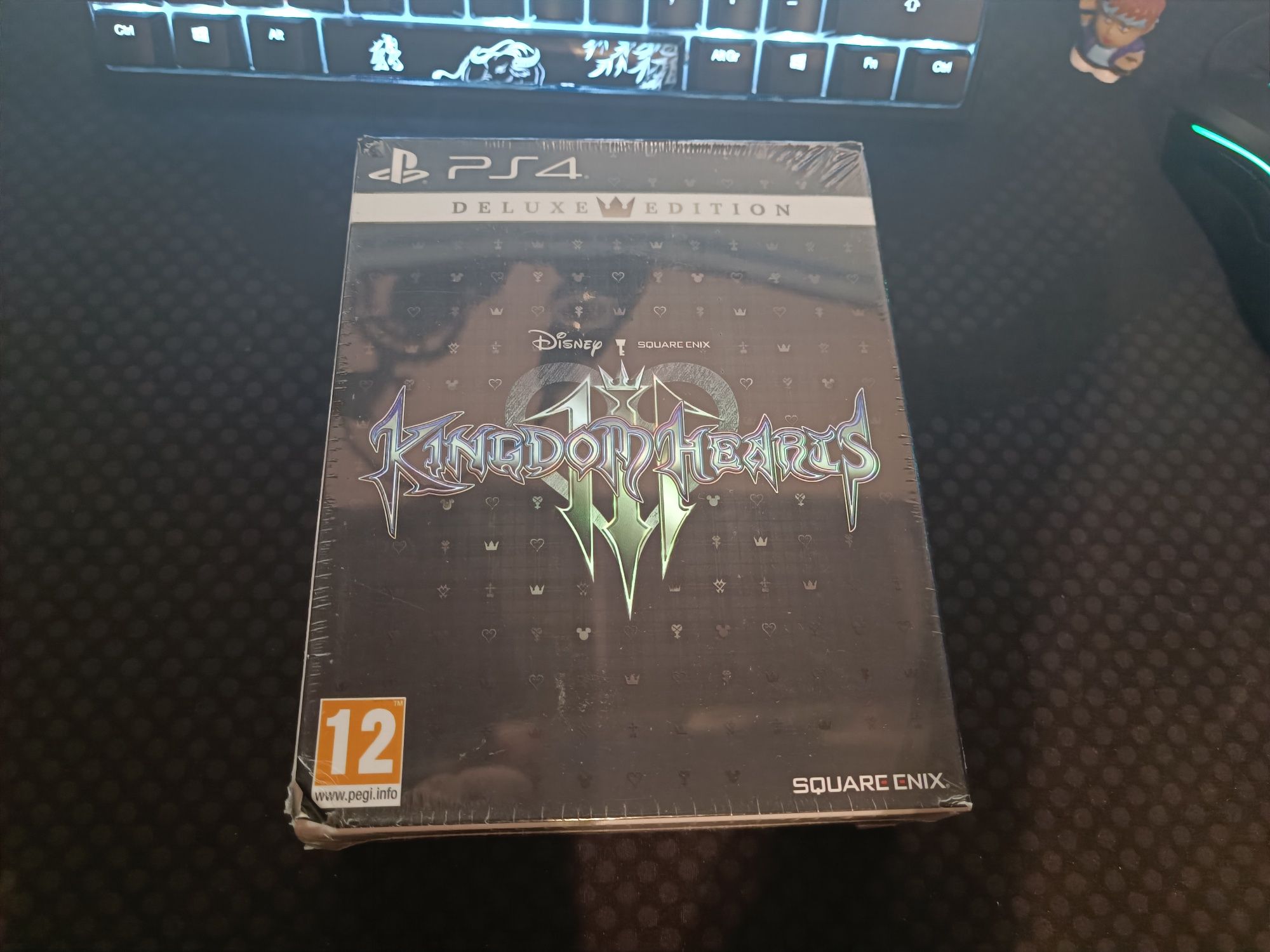 Kingdom Hearts III Deluxe Edition PS4 Novo Selado
