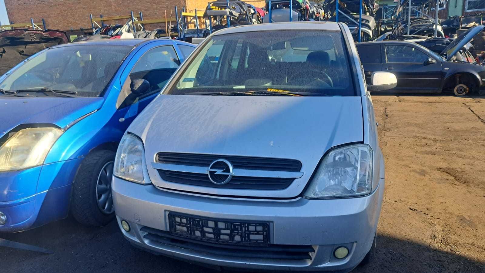 maska przód Opel Meriva A