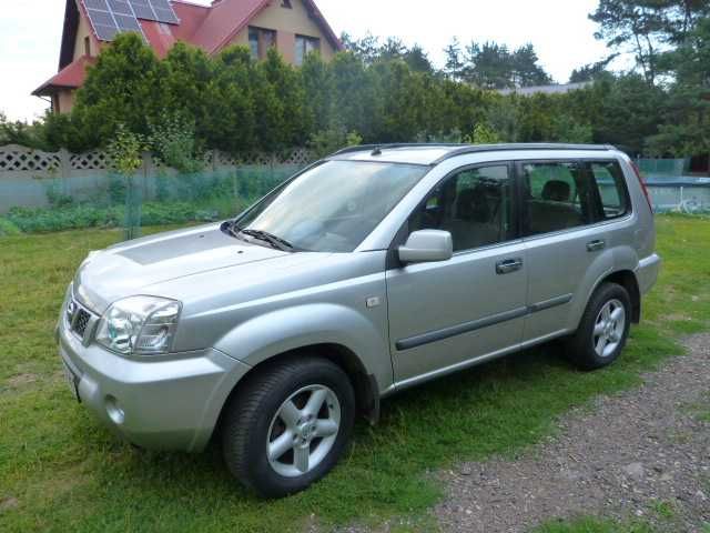 Nissan X-Trail ,  4x4 , LPG