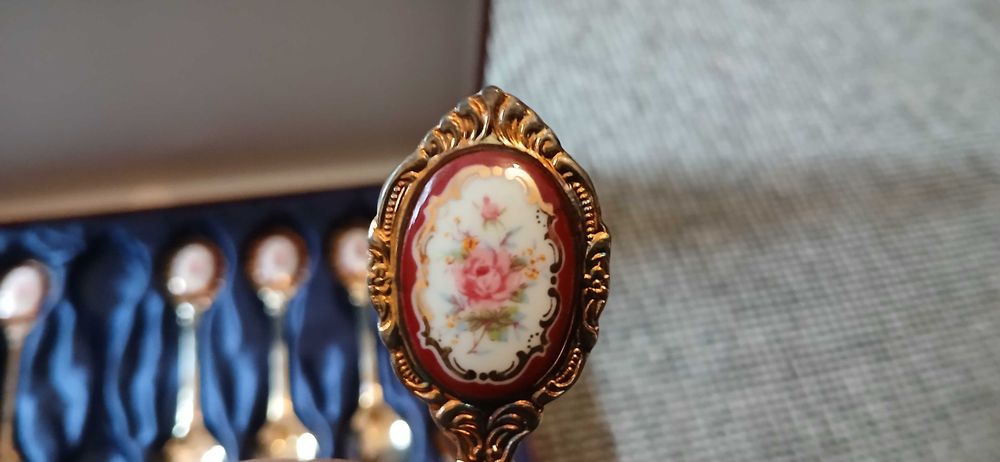 Caixa colheres com decoração