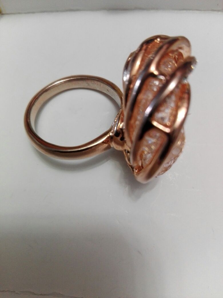 Кольцо, перстень