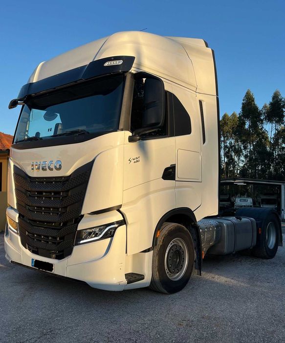 Vendo Iveco S-Way 490