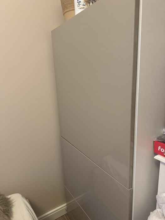 2x Szafka Ikea Besta - drzwi, 2 szufkady, beż wysoki połysk
