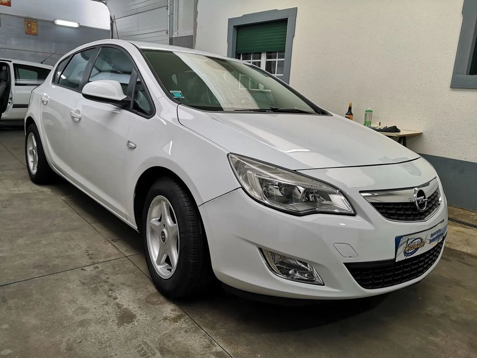 Opel Astra 1.3 CDTi Enjoy