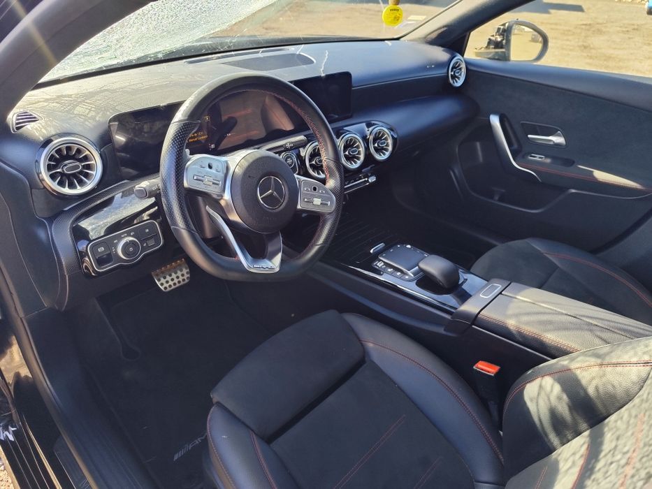 Mercedes A250 E Híbrido Elétrico