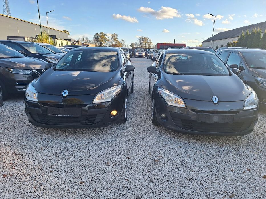 Renault Megane 1.6 Benzyna_100 KM_Nowy Rozrząd_Klimatyzacja_Silnik starej Generacji