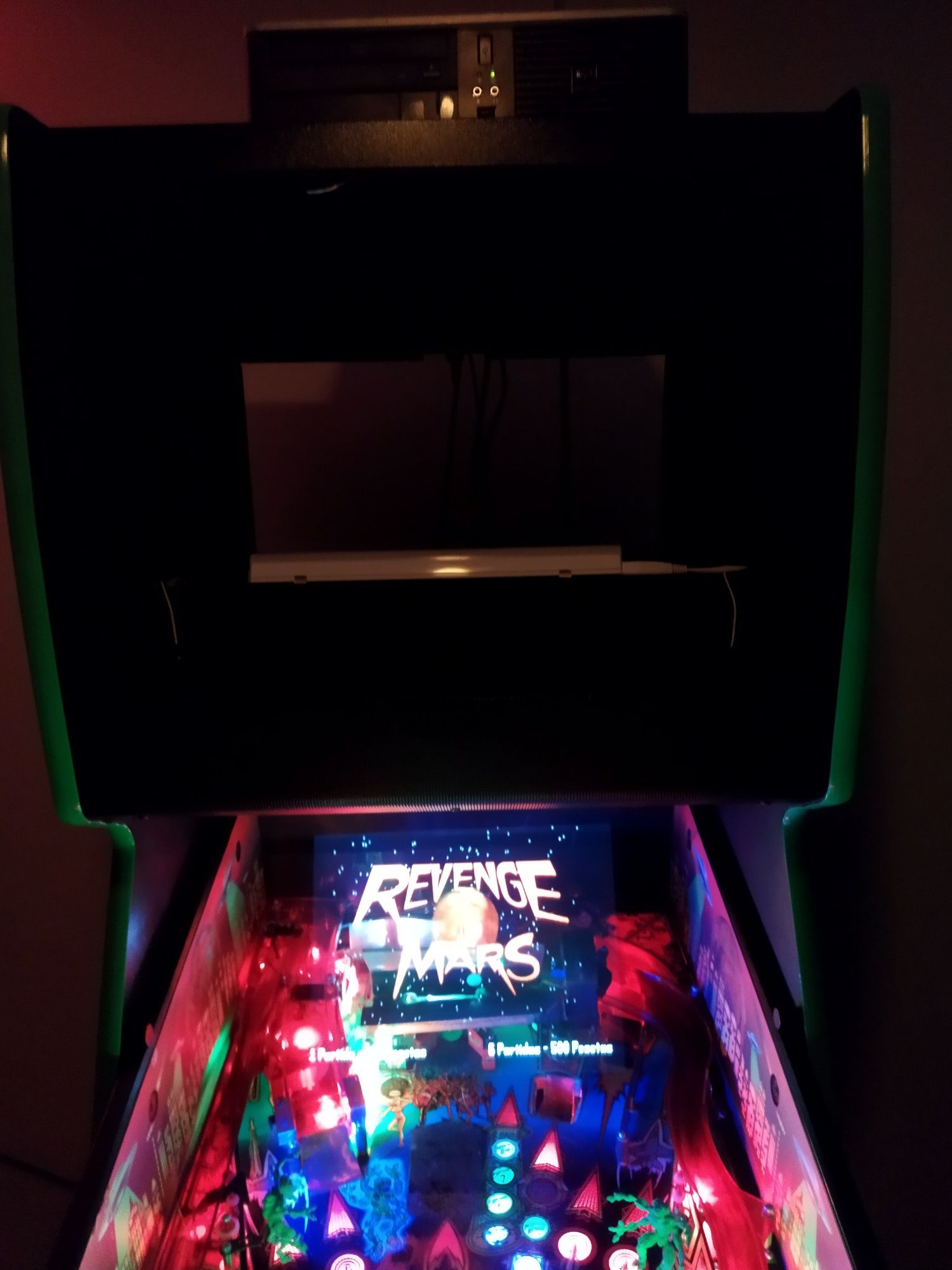 Flipper pinball computador Revenge from Mars e Starwars ep1 arcade