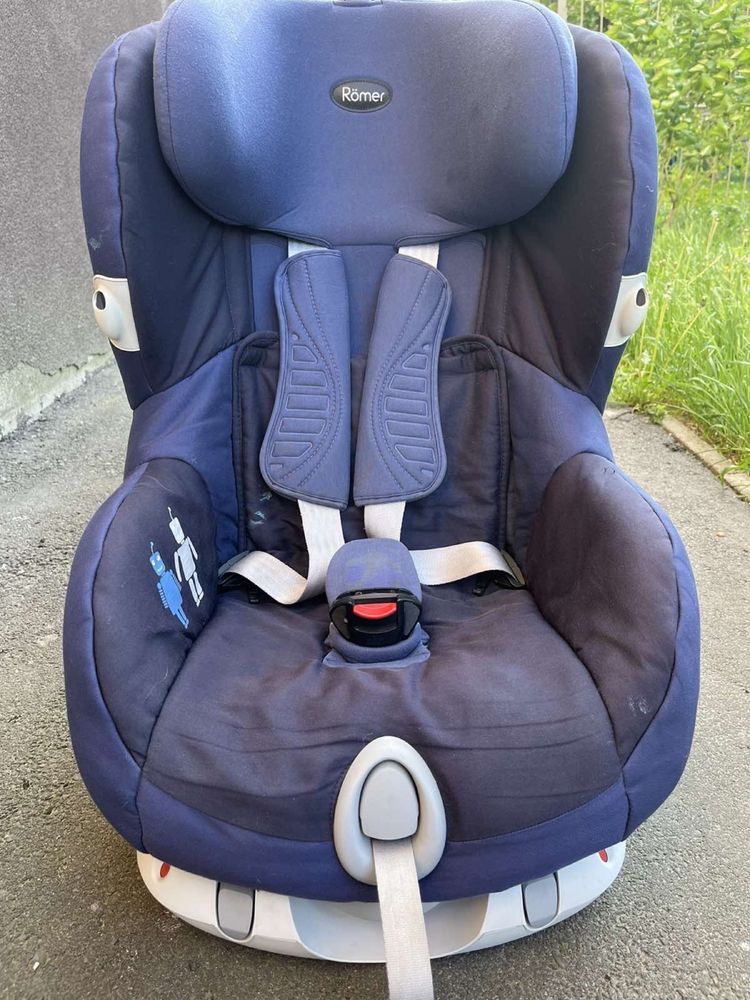 Автокрісло Britax Römer KING