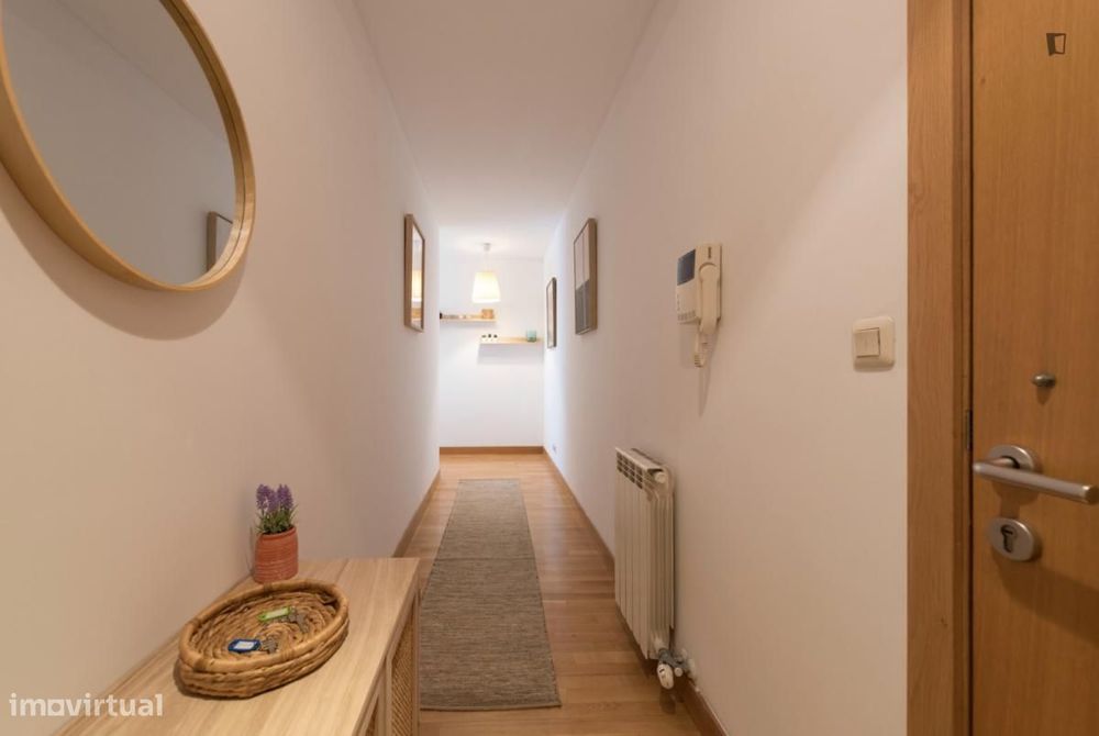 Estúdio - localizado em Massarelos Porto