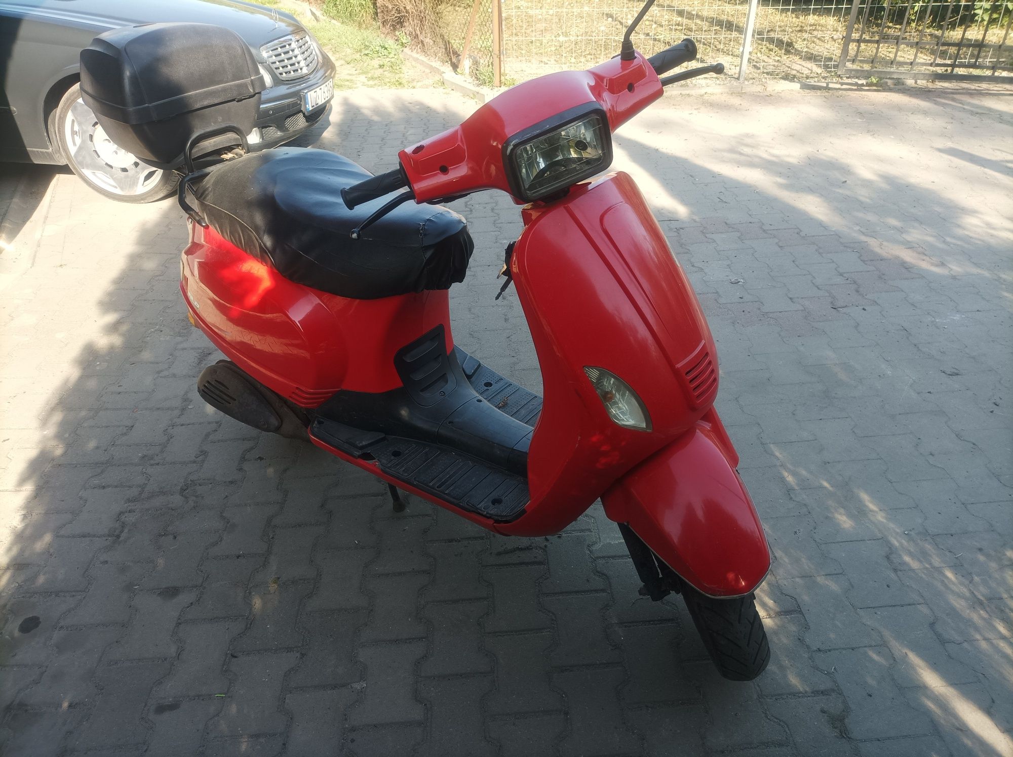 Skuter retro jak Vespa 4t 2016 rok