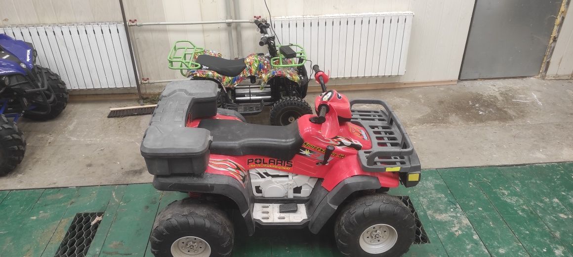Quad elektryczny Peg perego polaris